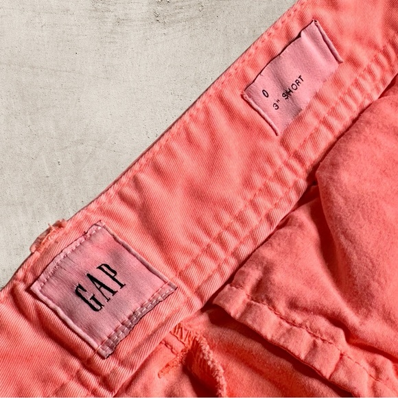 Gap | 3" Short Mid Rise - Picture 3 of 3